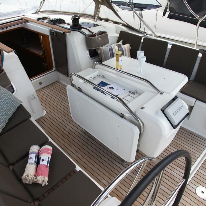 BLUE HEAVEN | Sun Odyssey 469 photo 6