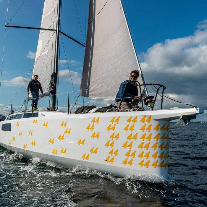 Tostaky | Pogo 44 photo 15