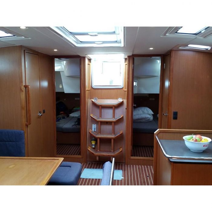 Silver Cloud | Bavaria Cruiser 50 photo 6