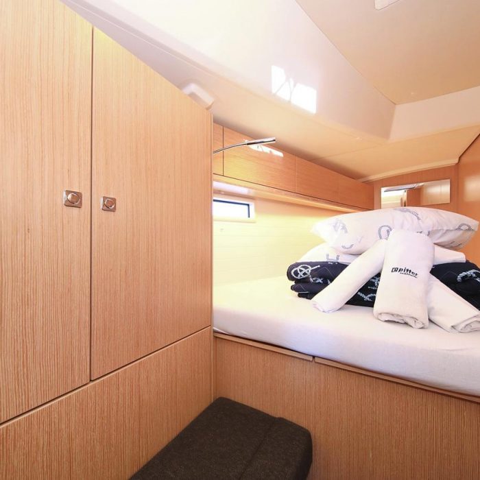 Saphir | Bavaria Cruiser 46 photo 14