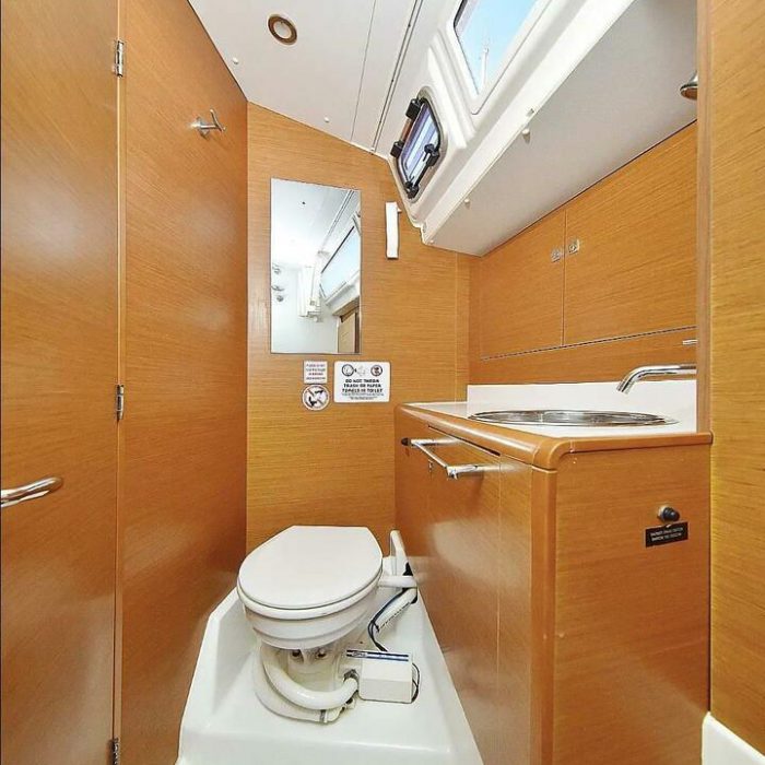 CANNE BLEUE | Sun Odyssey 449 photo 14