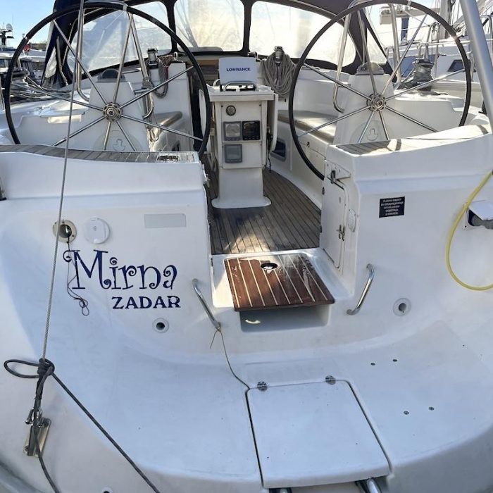 Classic | Bavaria 44 photo 11