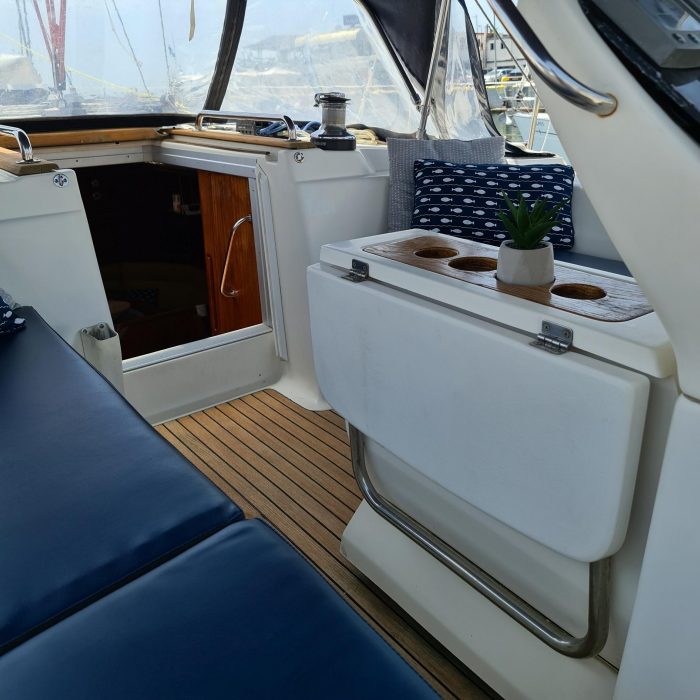 Chimera | Bavaria 42 photo 2
