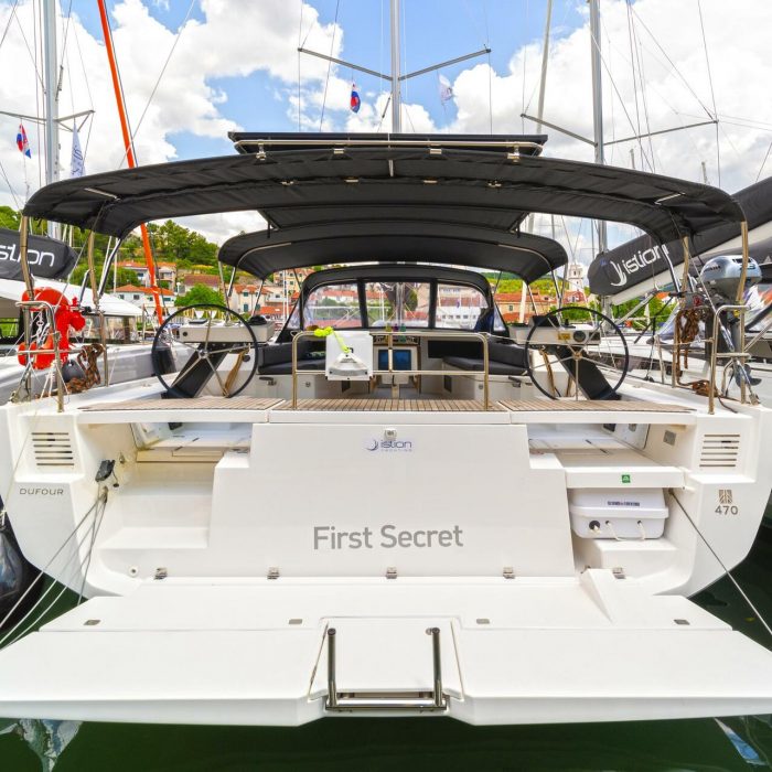 First Secret | Dufour 470 photo 4