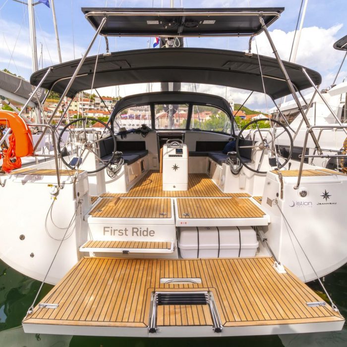 First Ride | Sun Odyssey 490 photo 5