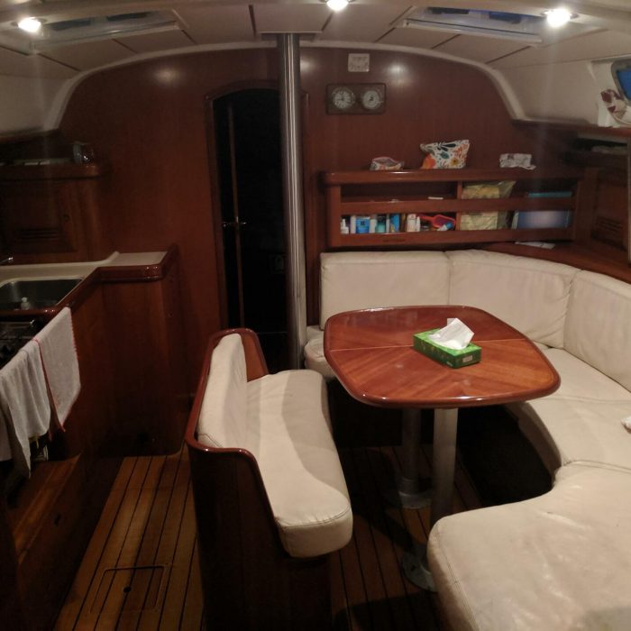 Artemis | Oceanis 411 photo 15