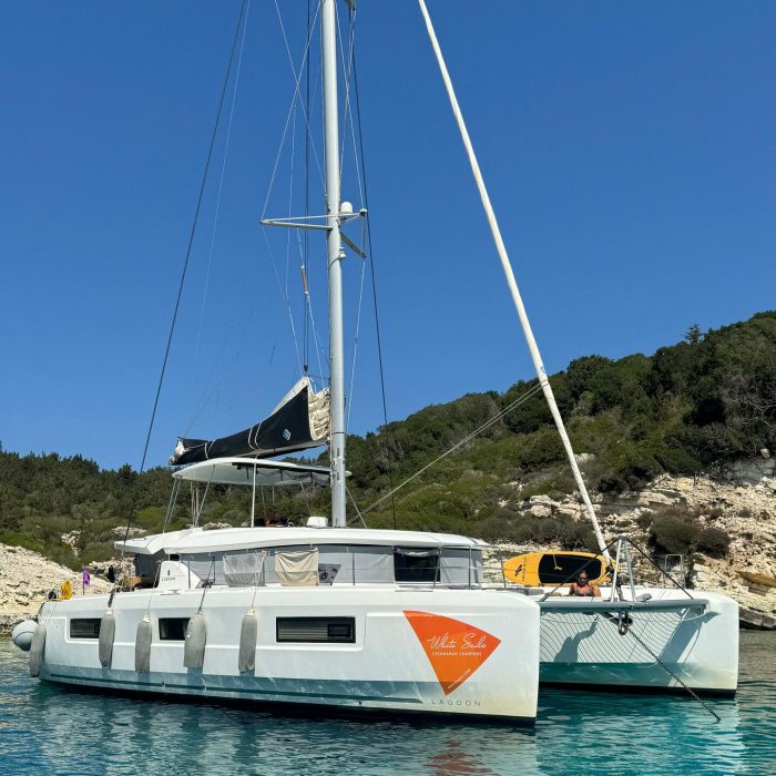 Selene | A/C generator watermaker | Lagoon 46 photo 2