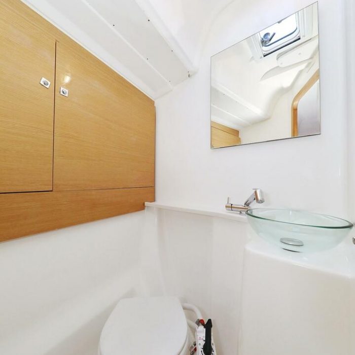 Horido | Dufour 460 GL photo 30