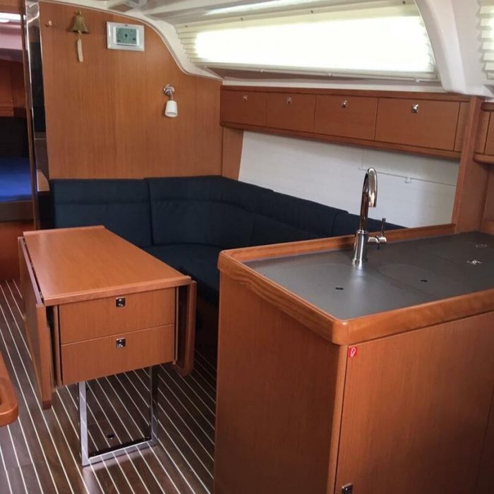 Lilli | Bavaria Cruiser 37 photo 3