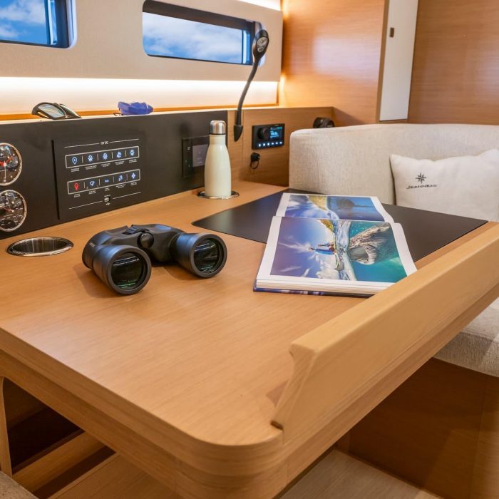 Penelope | Sun Odyssey 415 photo 10