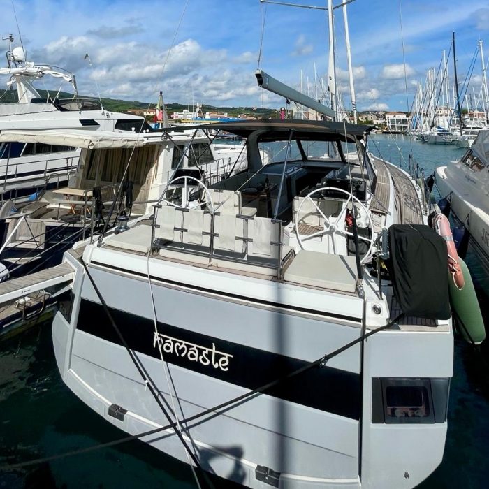 Premium + | Oceanis Yacht 62 photo 5