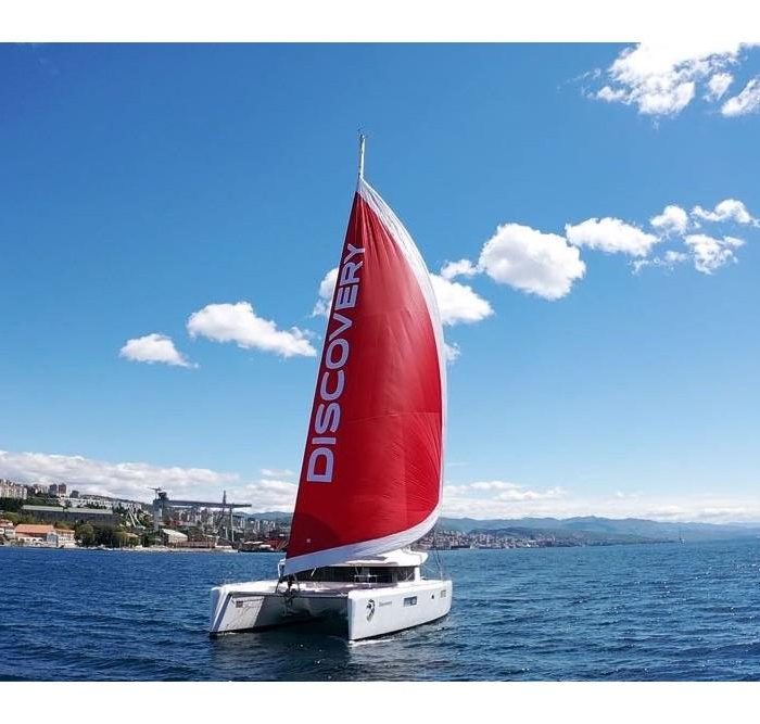 DISCOVERY I | Lagoon 52F photo 6