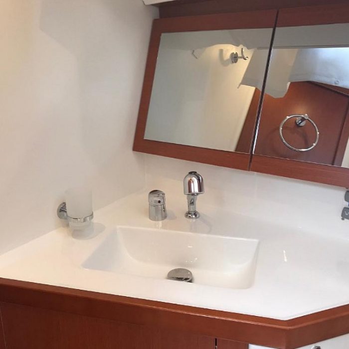 Atlantica | Oceanis 45 photo 16