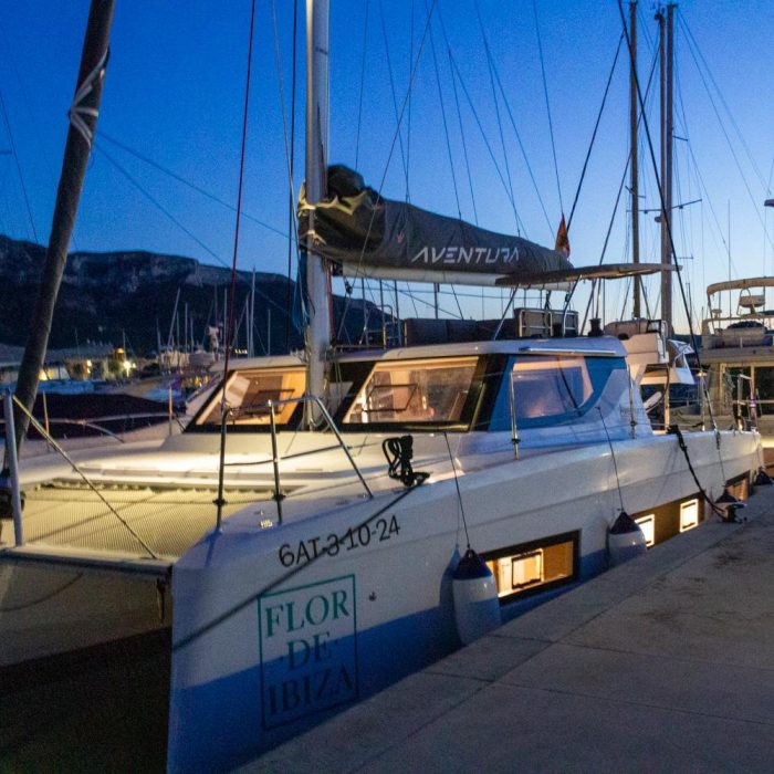 Premium | Aventura 37 photo 28