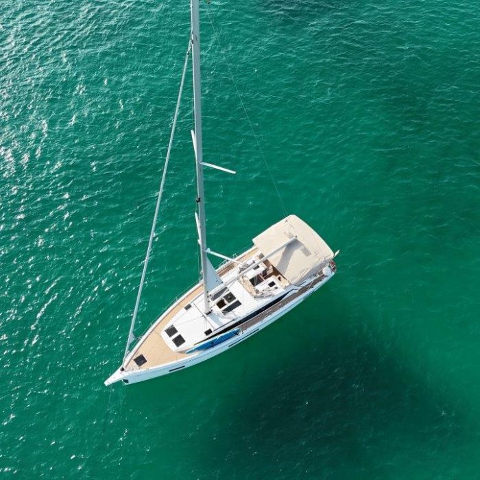 Topaz | Bavaria C46 photo 11