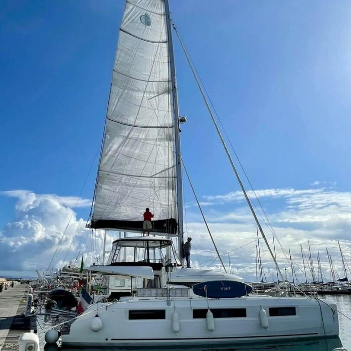 Colibrì Platinum Service | Lagoon 50 photo 1