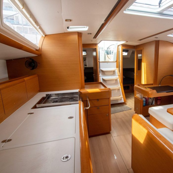 Giovanna | Sun Odyssey 519 photo 6
