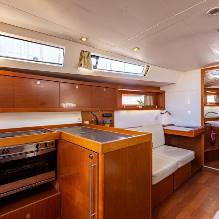 Buddy | Oceanis 41.1 photo 9