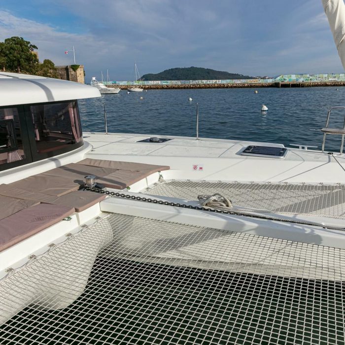 Verne | Lagoon 42 photo 6