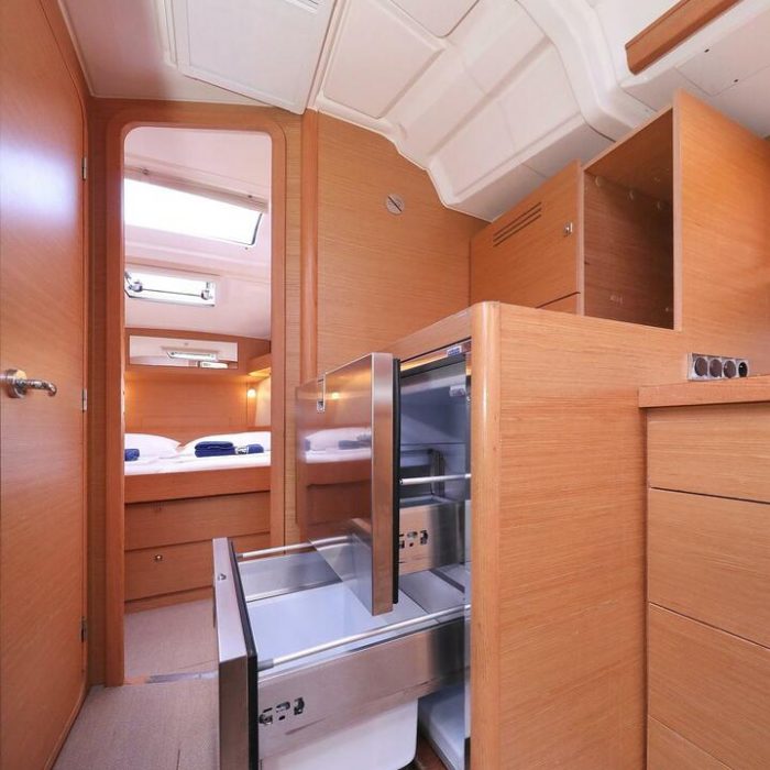Adriatic Office | Dufour 430 GL photo 44