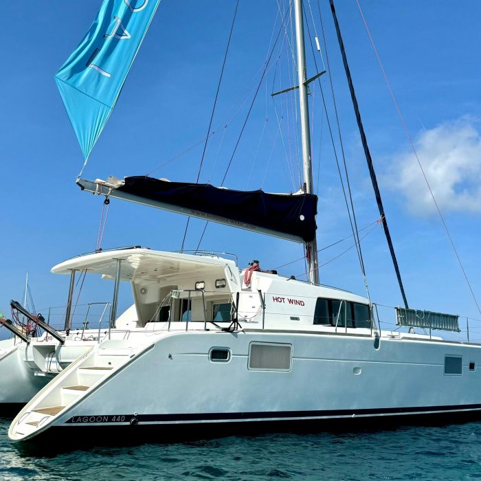 Hot Wind | Lagoon 440 photo 2