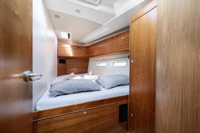 Premium | Hanse 575 photo 11