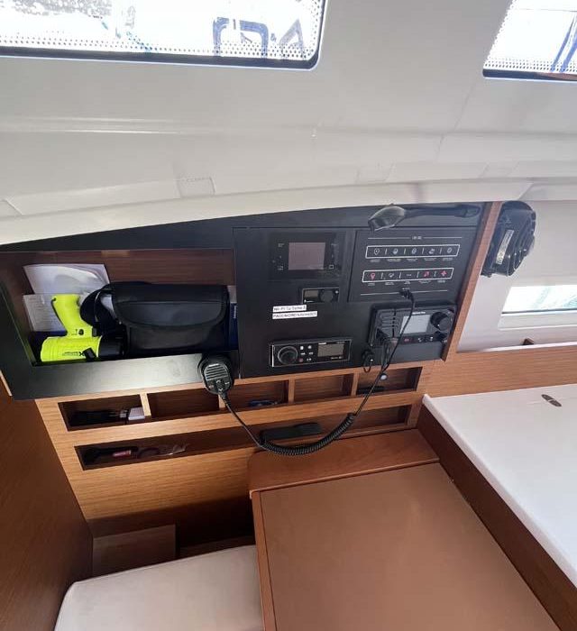 Tu Tamo 3 | Sun Odyssey 410 photo 17