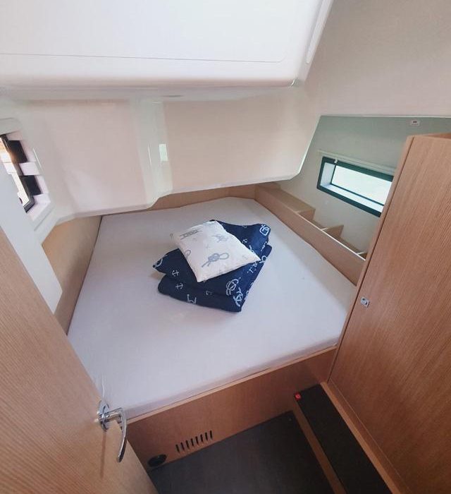 Flotte Lotte | Bavaria C42 Style photo 12