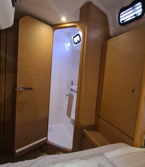 Premium | Dufour 56 Exclusive photo 52