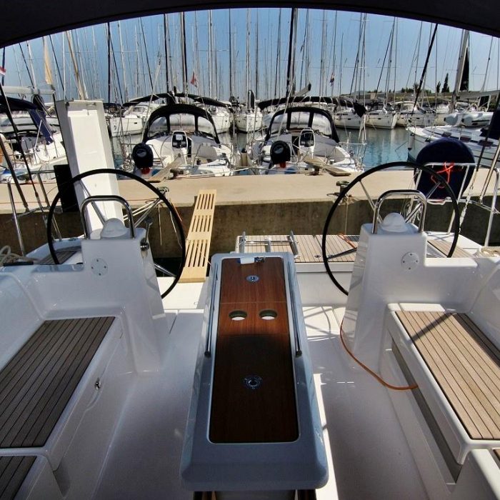 Lola | Dufour 460 Grand Large photo 3