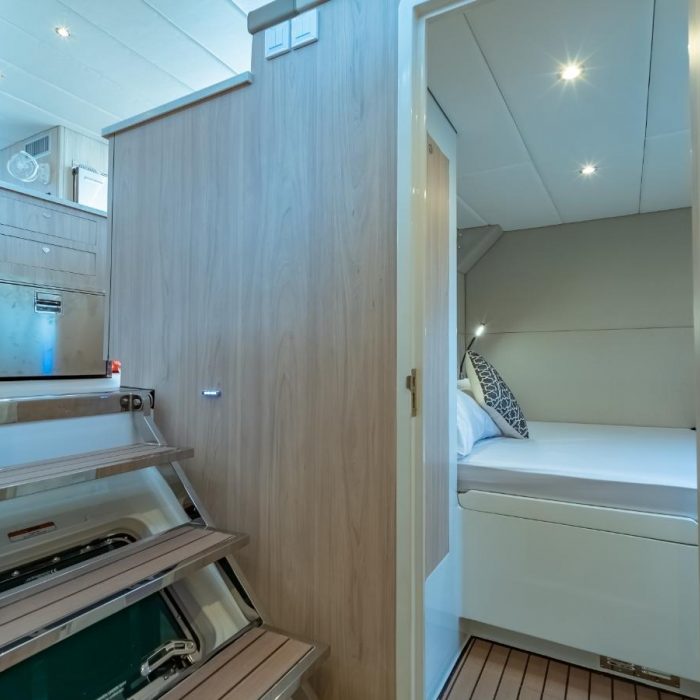 Electric E-Motion | Island Spirit 525E photo 32