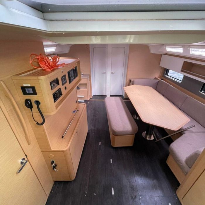 Nova | Dufour 48 Cat photo 10