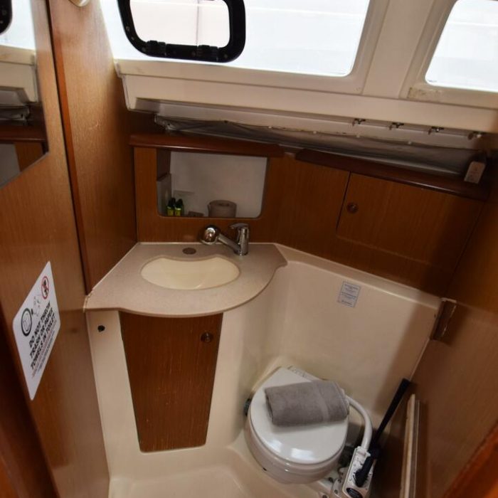 Carmen | Sun Odyssey 32i photo 7