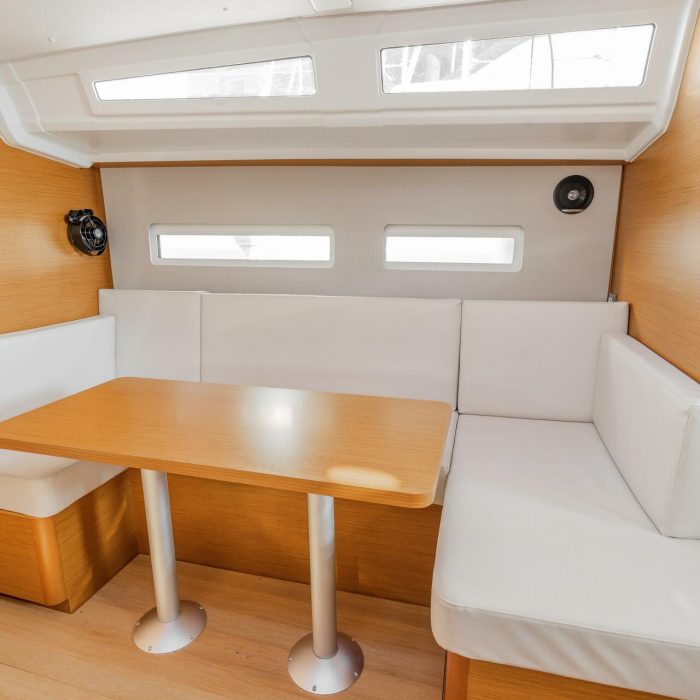 Salty | Sun Odyssey 410 photo 12