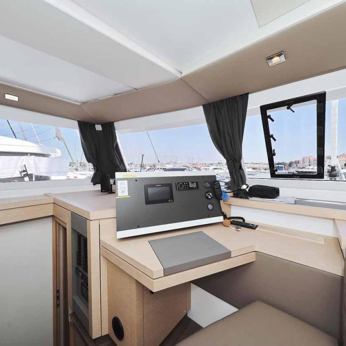 Bella V | Fountaine Pajot Astrea 42 photo 8