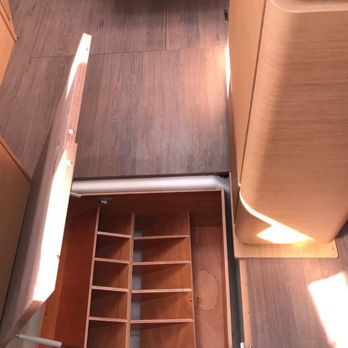 Bella | Sun Odyssey 410 photo 13