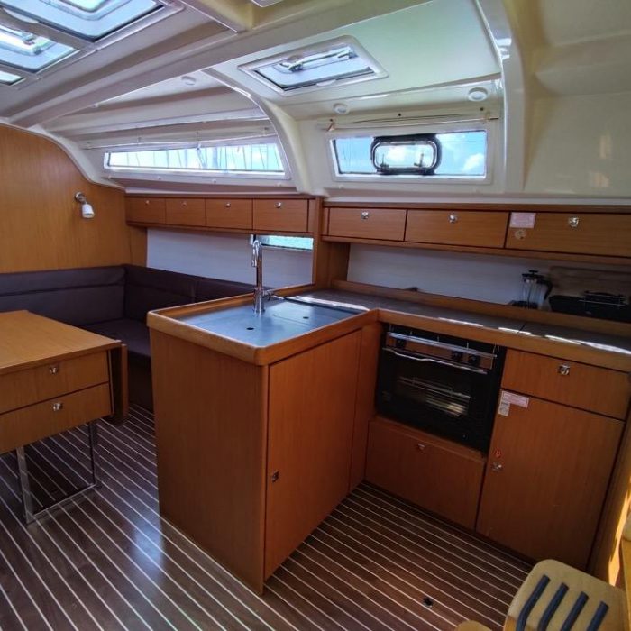 Andrelli | Bavaria 37 Cruiser photo 6