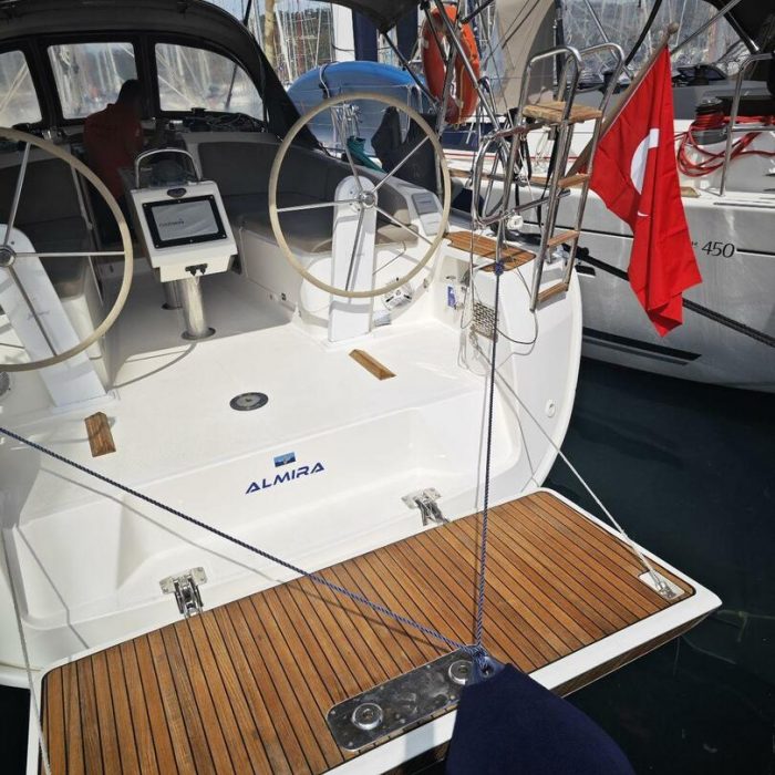 Almira | Bavaria Cruiser 37 photo 1