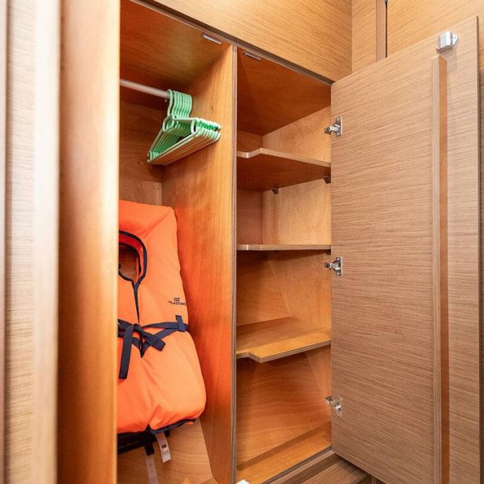 POSEIDON 2021 (air condition, generator) | Lagoon 42 photo 23