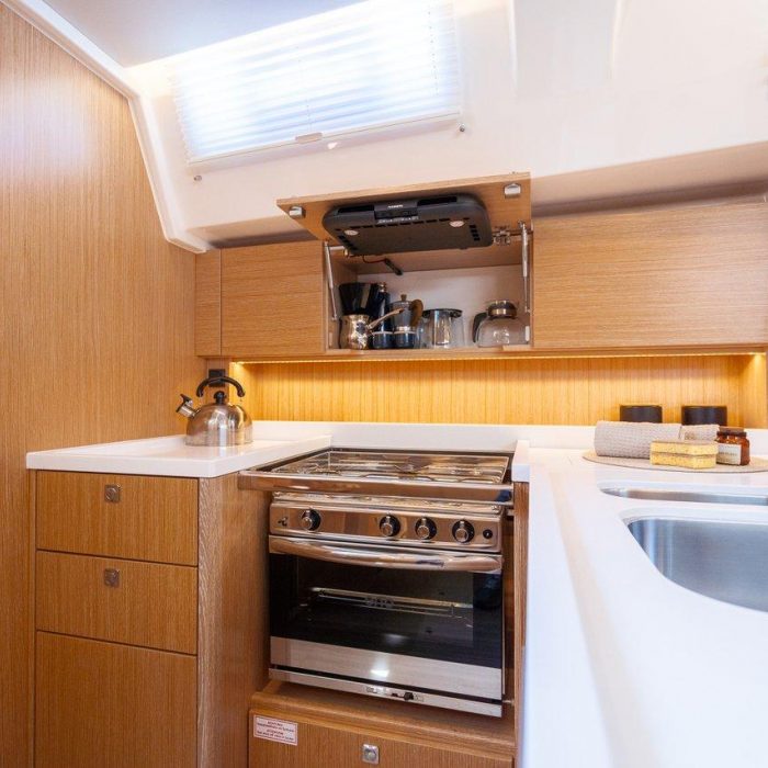 Aria | Bavaria C45 Style photo 19