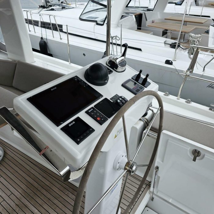 MiR | Hanse 548 photo 8