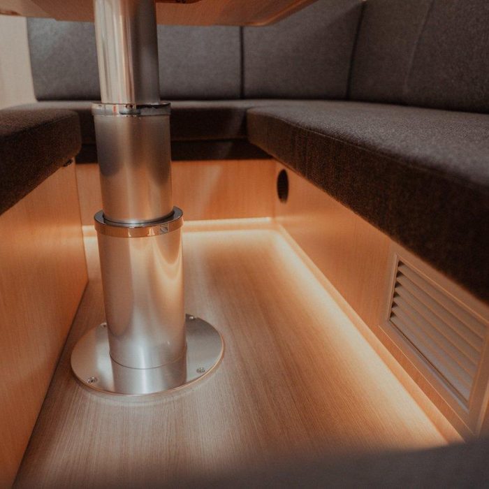 Art N | Bavaria C46 photo 20