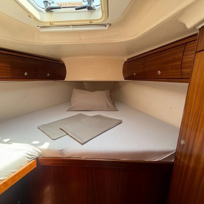 LADY LIBERTY | Bavaria 49 photo 29