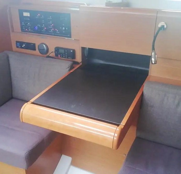 Tessie | Sun Odyssey 439 photo 9