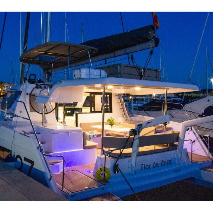 Premium | Aventura 37 photo 26