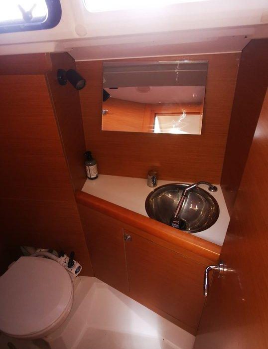 Madison | Sun Odyssey 349 photo 12