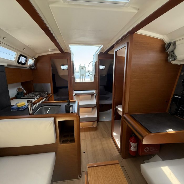 Reina De Oros | Sun Odyssey 349 photo 12