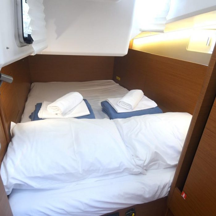 Signum Bravo | Sun Odyssey 410 photo 9