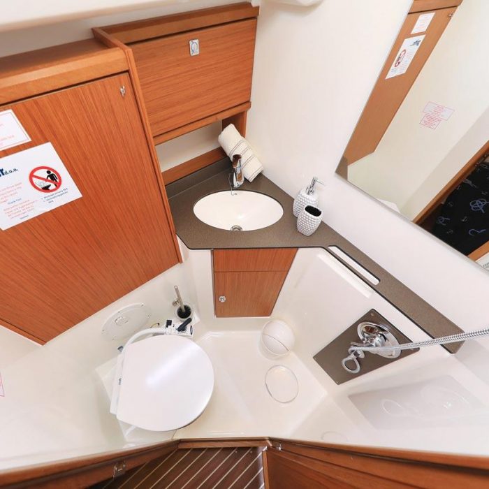 Enigma | Bavaria Cruiser 46 photo 14