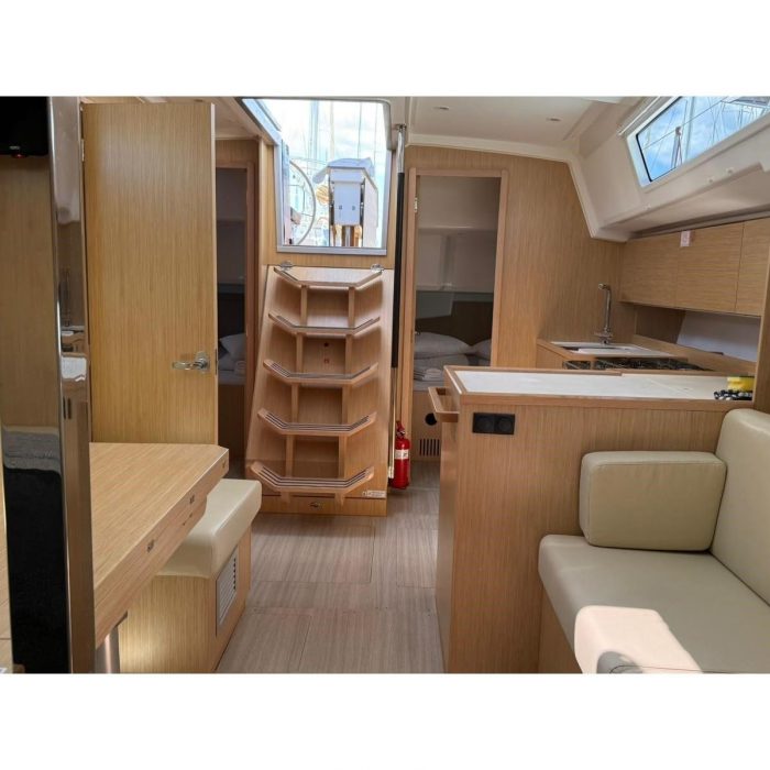 Onyx | Bavaria C42 photo 12